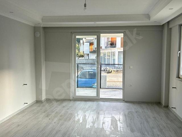 Ortaca Çaylı da 2+1 sıfır daire kiralık