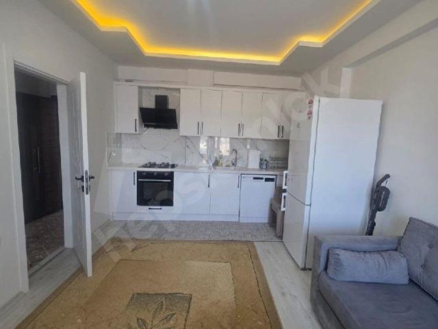 ORTACA KARABURUN MAH.FULL EŞYALI SATILIK 1+1 GENİŞ DAİRE