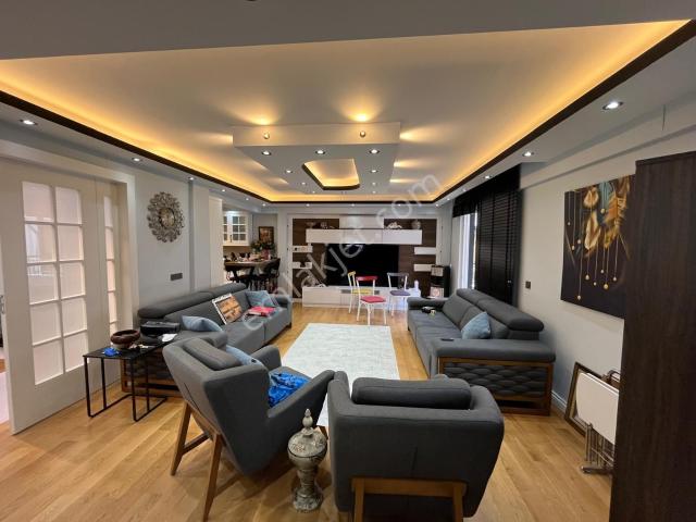 Satılık 4+1 Lüks Villa Köşe Konum / Hemen Teslim