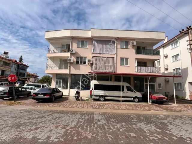 Ortaca Merkezde Dükkan Üstü 2+1 Eşyasız Ev Kiralık
