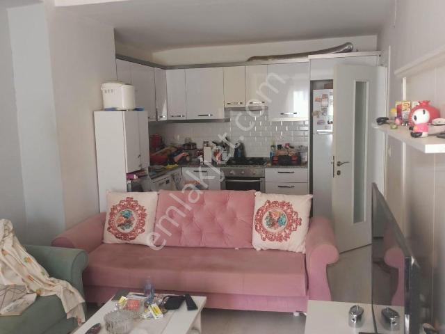 Ortaca Merkezde Satılık 2+1 Evebeyn Banyolu Daire