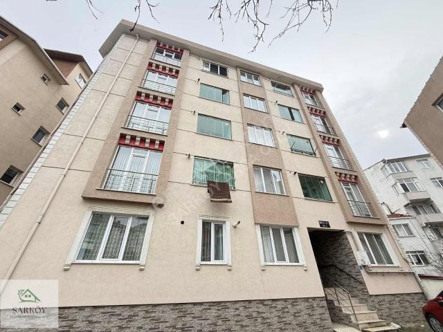 Ortacami Mahallesi Merkezinde Satılık 2+1 Daire