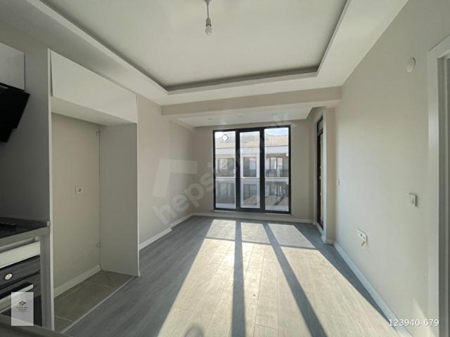 ORTACAMİ MAHALLESİNDE 1+1 KİRALIK DAİRE