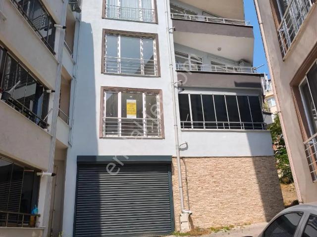 Ortacamii Mahallesinde Satılık 2+1 Daire