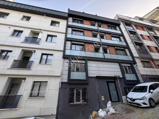 Ortabayırda Metroya Yakın Yeni Binada Kiralık 1+1 Daire