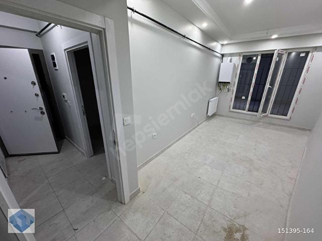 ORTABAYIRDA METROYA YAKIN YENİ BİNADA KİRALIK 1+1 DAİRE