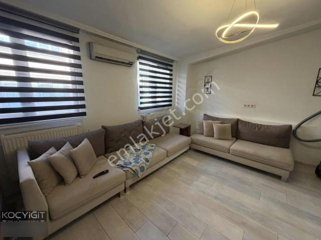 Ortaköy Kahvaltıcılar Sokağında Full Eşyalı Balkonlu 1+1 Dubleks