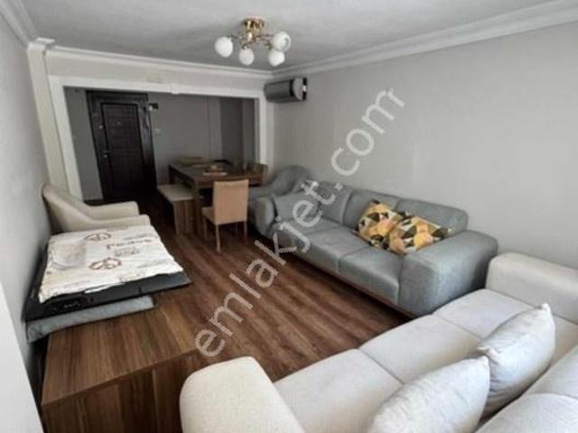 Ortaköyde Ana Caddeye Yakın Eşyalı Temiz 2+1 Kiralık Daire.
