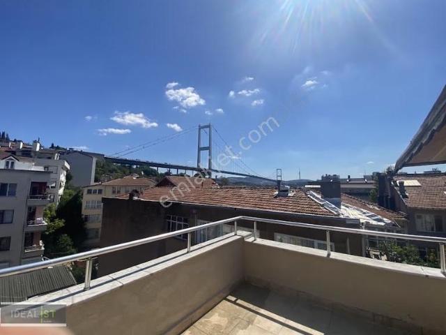 Ortaköy'de Sahile Yakın Konumda Manzaralı Teraslı 3+1 Daire