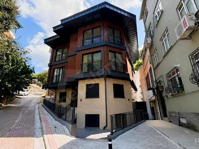 ORTAKÖY'DE PORTAKAL YOKUŞUNA YAKIN SIFIR ÖZEL BAHÇELİ DAİRE