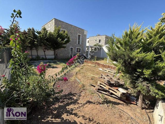 Ortakent Merkez'de 2+1 90m2 Daire