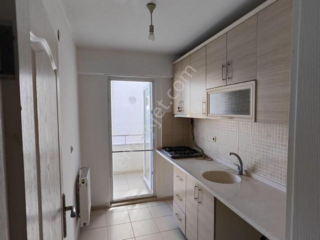 Ortaokullar Yakininda Bursa Nilüfer Görükle Dumlupınar Mahallesi Kiralık 1+1 Eşyasiz Daire