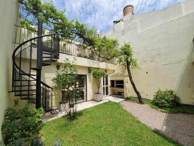 Ortega 900 Casa 4 Ambientes con Jardín Quincho Parrilla Caballito Alquiler