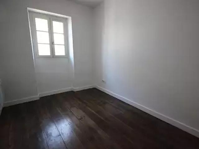 Orthez 64300 Achat / Vente appartement 4 pièces t4
