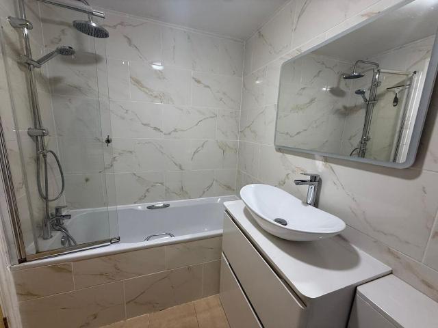 Orton Grove, Enfield EN1, 2 bed flat to rent, £1,950 pcm | PrimeLocation