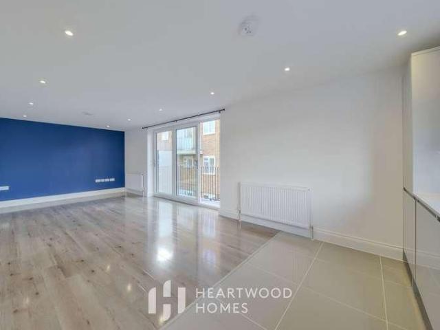 Orton Place, St Albans, AL4