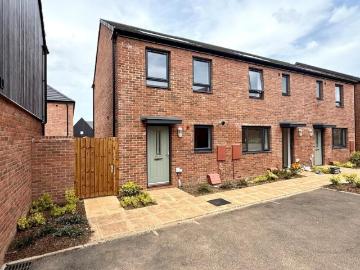 Orton Road, Yate, Bristol BS37, 2 bed terraced house to rent, £1,350 pcm | PrimeLocation