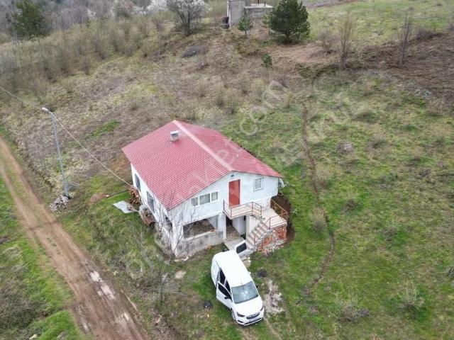Oruç Gayrımenkulden Dikmen Köyünde İki Katlı Müstakil Ev