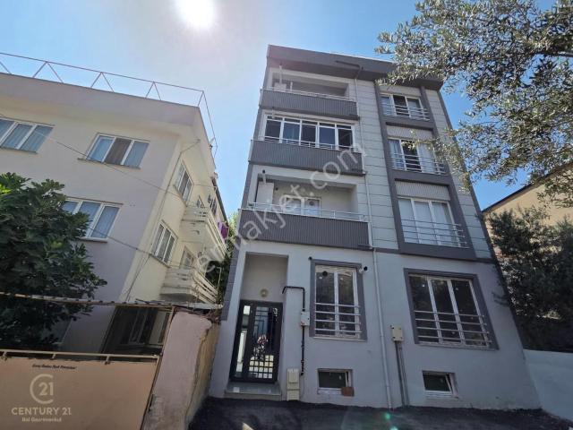 Oruçgazi Mahallesinde 3+1 130 M2 Satılık Dubleks Daire