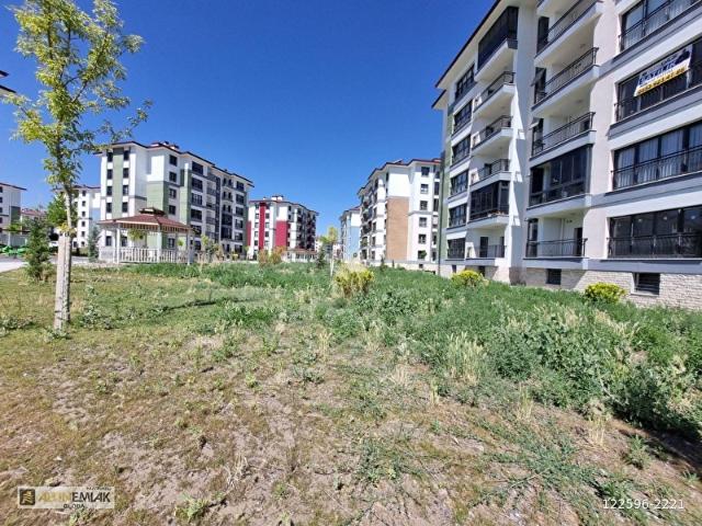 ORUÇREİS 2.ETAP TOKİ SIFIR 3+1 NET 140 LIK ARA KAT DAİRE