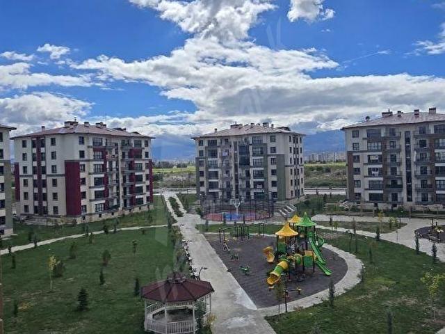 ORUÇREİS TOKİDE ERCİYES MANZARALI 3+1 MESKENLİ SATILIK DAİRE
