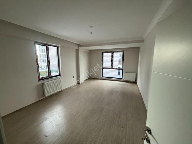 Çorum Cengiz Yapı ilke Hause Civarı Satılık 3+1 Son Kat Daire