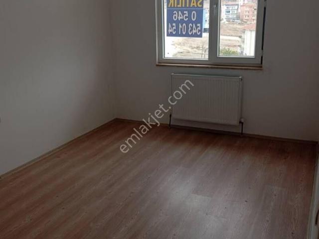 Çorum Cengiz Yapı ipeklievler Civarı Satılık 3+1sonkat Daire