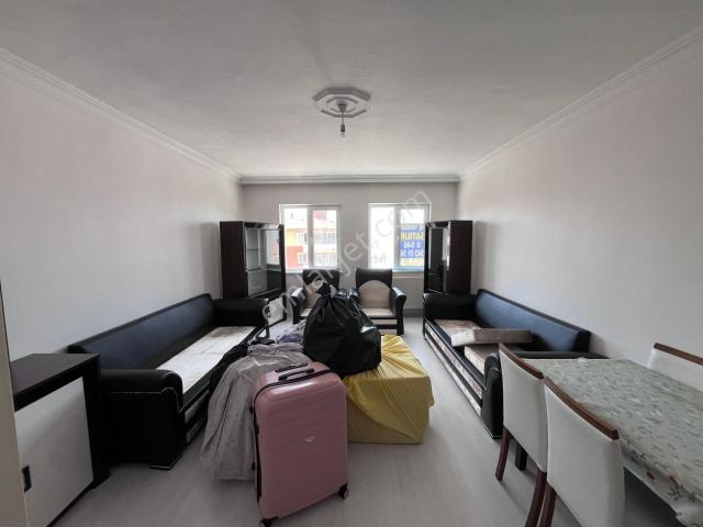Çorum Cengiz Yapı yunus Emre İlk Okulu Civarı Satılık 3+1 Daire