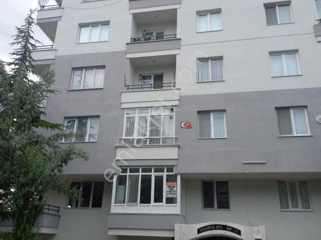 Çorum Pehlivan Emlaktan Carfur Civarı Temiz Bakımlı 3+1 Kiralık Daire