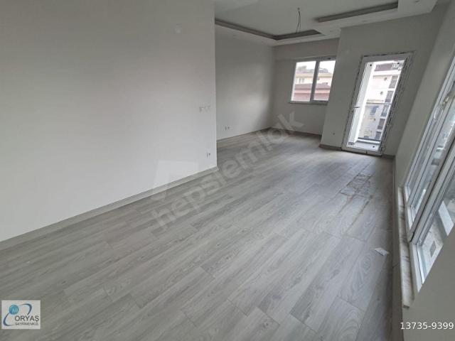 ORYAŞTAN ATAŞEHİR K.BAKKALKÖYDE SIFIR 85m2 2+1 ARAKAT DAİRE