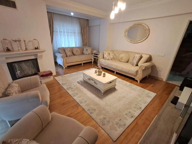 Oryaştan Ataşehir İnönüde Masrafsız 250m2 4+2 Dubleks