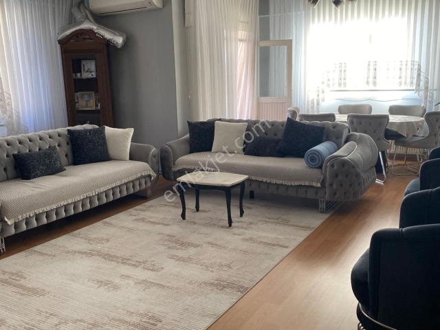 Oryaştan Ataşehir Kayışdağında Masrafsız 140m2 3+1 Üstkat Daire