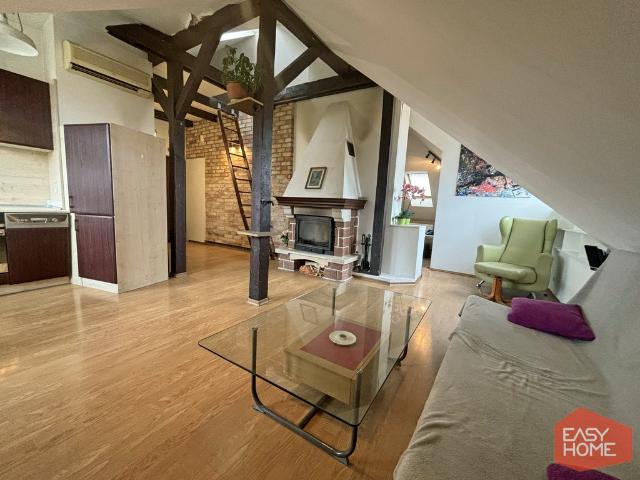 Oryginalne poddasze 57 m² na Śródce polecam!