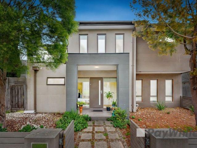 OWN STREET FRONTAGE IN PRIME LOCATION!