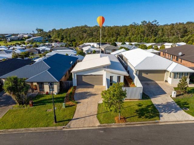 Owner Moving Overseas Property must be sold!