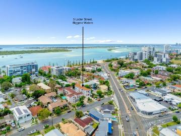 OWNER MUST SELL VACANT POSSESSION