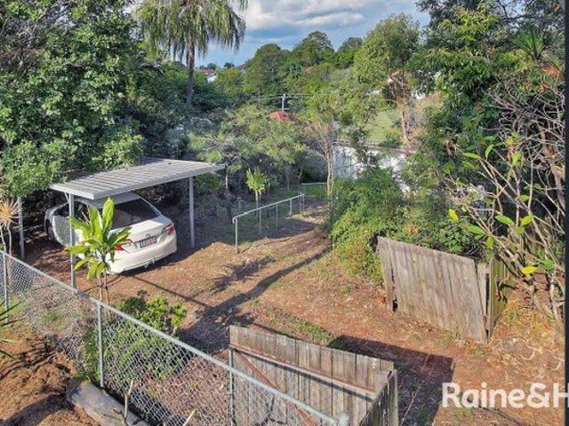 Owner says sell it NOW In LMR 2 Zoning and in a great location