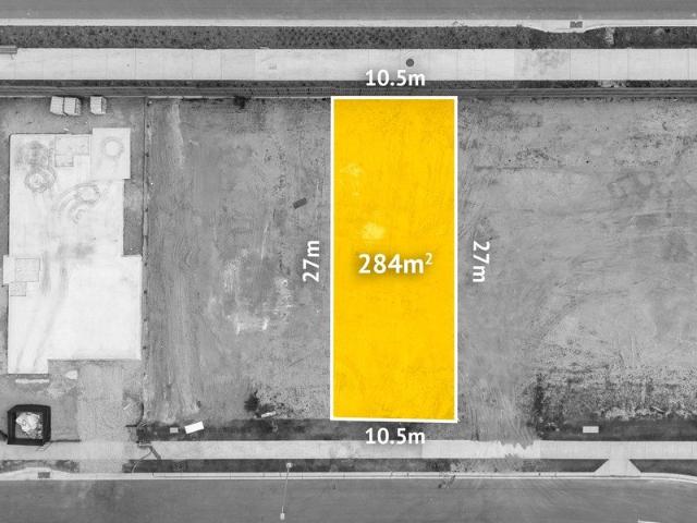 OWNER SAYS SELL REGISTERED YARRABILBA LAND