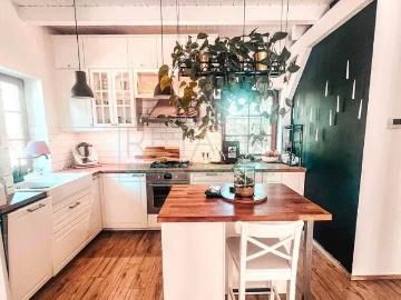 Urokliwy dom 125 m² z dużym ogrodem i garażem
