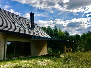 Przestronny dom 300 m² w cichej okolicy z piwnicą