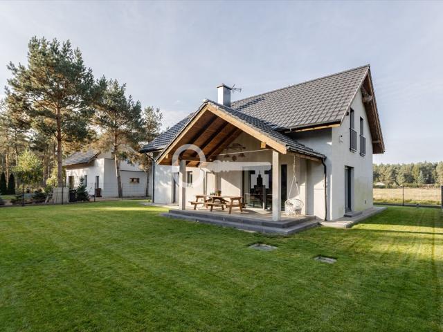 Owczegłowy, Hipolita Cegielskiego, 193 m2