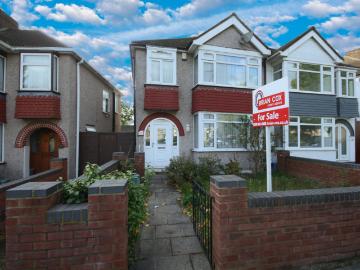 owen close, northolt