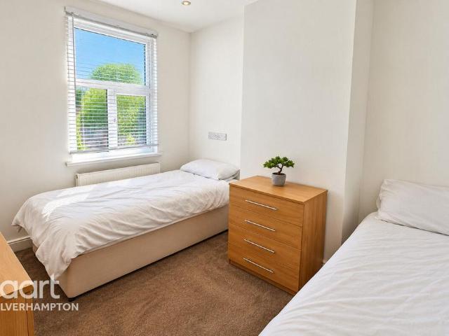 Owen Road, WOLVERHAMPTON 1 bed in a house share to rent £425 pcm £98 pw