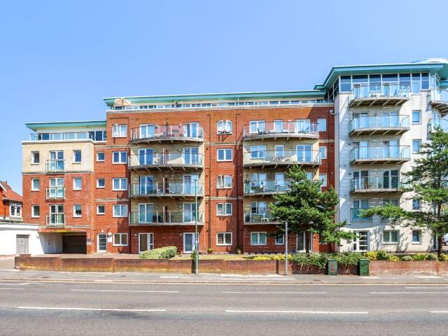 Owls Road, Boscombe Spa BH5, 1 bed flat to rent, £895 pcm | PrimeLocation