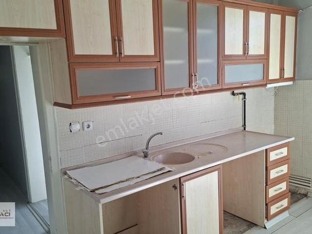 Otogara Yakın Bakımlı 3+1 Kiralık Daire