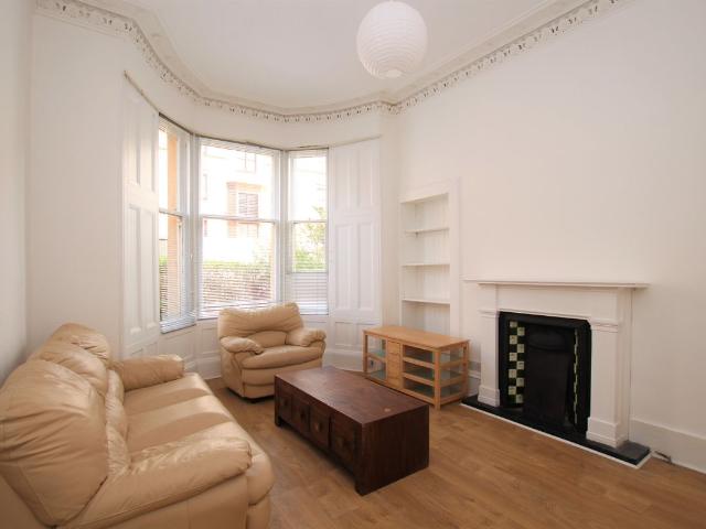 Otago Street, Kelvinbridge, Glasgow G12, 2 bed flat to rent, £1,200 pcm | PrimeLocation
