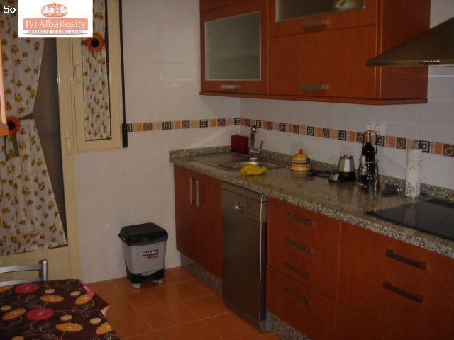 BONITO ADOSADO EN VENTA EN EL SALOBRAL