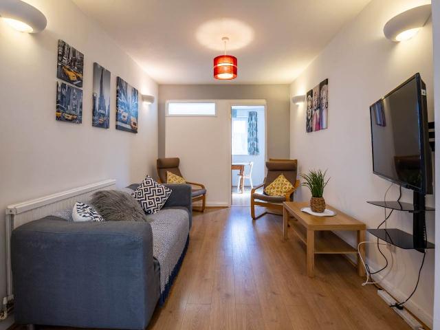 Otham Close, Canterbury, Kent CT2, 4 bed property to rent, £500 pcm | PrimeLocation