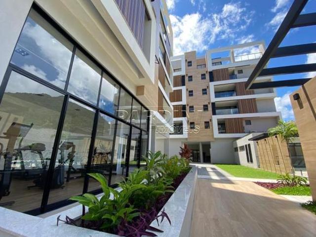 Ótima apartamento com 2 suítes e varanda gourmet, pertinho do mar, na praia da Enseada em Ubatuba!