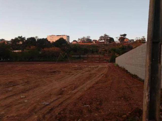 ÓTIMA ÁREA DE USO COMERCIAL